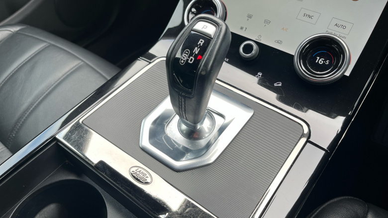 Land Rover Range Rover Evoque 1.5 P300e R-Dynamic SE 5dr Auto Hatchback